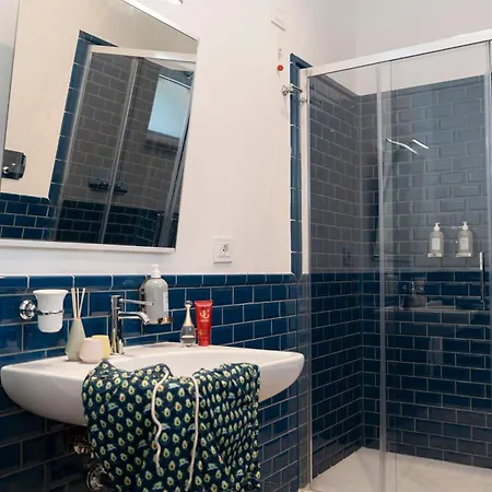 Villa Vincenza Deluxe Rooms Guest house
