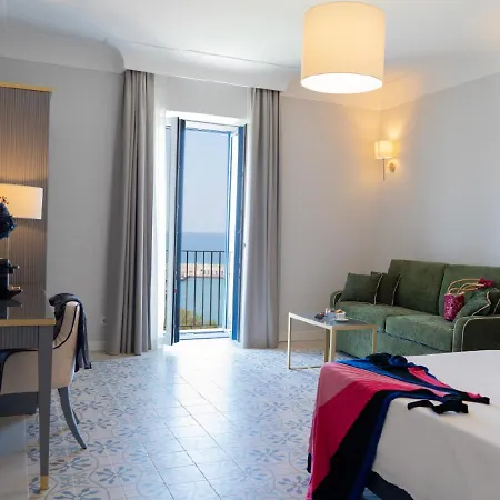 Guest house Villa Vincenza Deluxe Rooms Capo d'Orlando